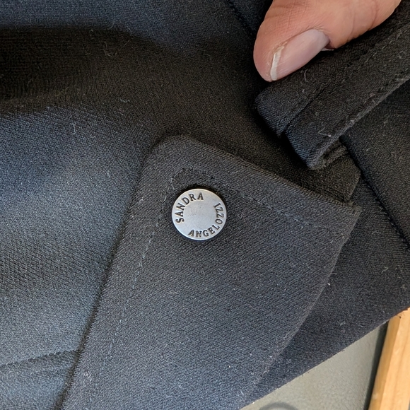 2/$20 Sandra Angelozzi Classic Black Pencil Skirt Size 6 - Picture 5 of 9